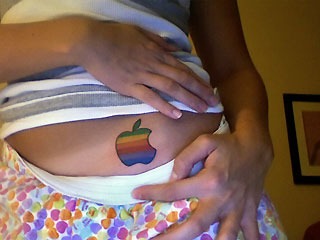 apple tatoo 4
