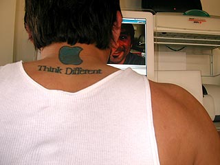 apple tatoo 9